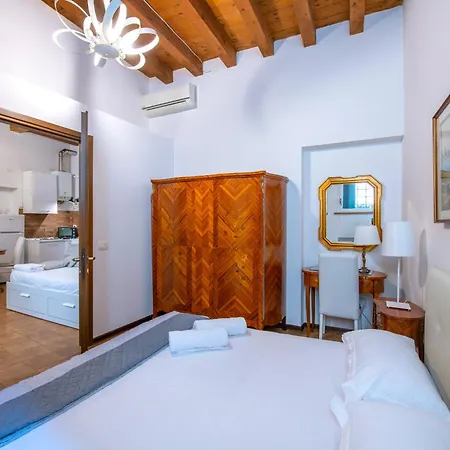 Residenze Giulietta Capuleti 1 Apartamento *